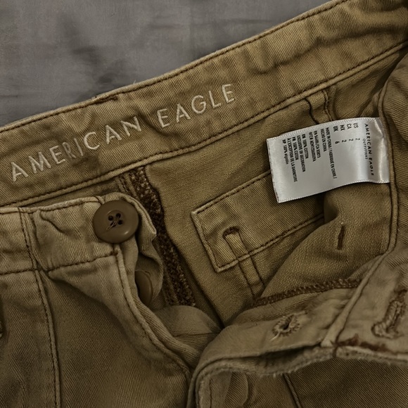 Shorts - Picture 3 of 3